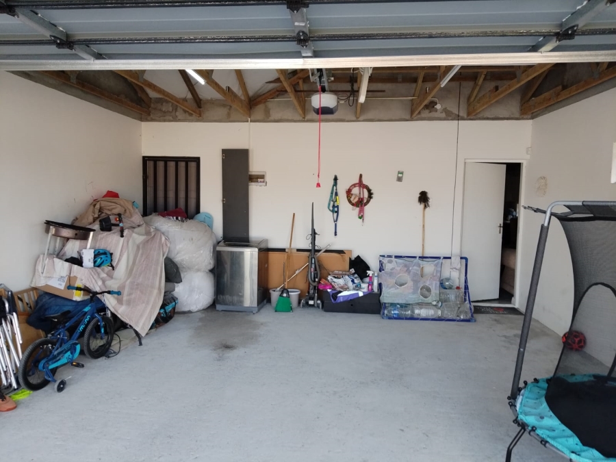 3 Bedroom Property for Sale in Fairview Eastern Cape